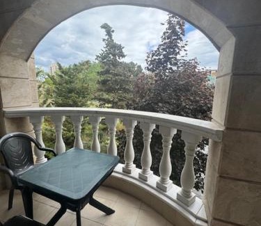 Burgas Apartamento | Charming Two-Bedroom Apartment in Villa Roma
