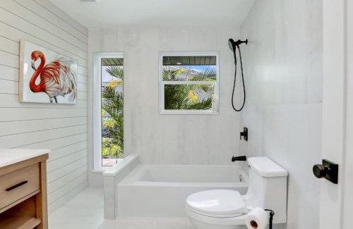 East Naples Casa | Charming Two-King-bedroom house in delightful Naples
