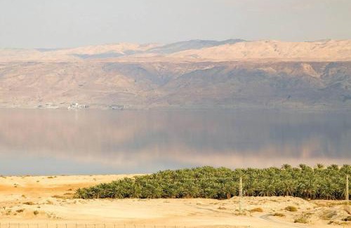Al-Maghtas Apartamento | Charming unit in Dead Sea