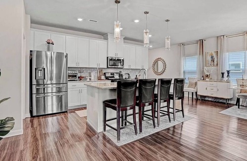 Clayton Casa | Charming Urban Retreat