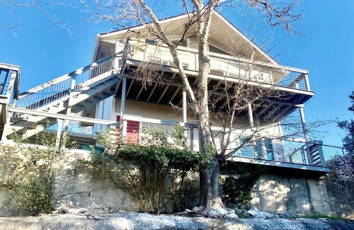 Morgans Point Resort Casa | Charming 2-bedroom lakeview home, boat ramp mile away, Morgan's Point Resort
