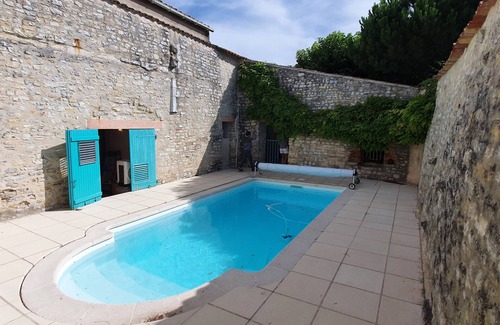 Saint-Denis-d'Oleron Casa | Charming villa in the center of town, with swimming pool, close to the sea and market.