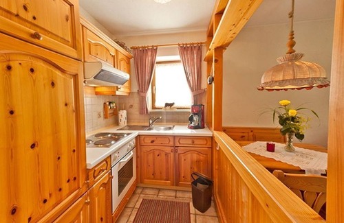 Missen Apartamento | Charming vacation apartment with balcony and far-reaching views SH 7/8 - Ferienapartments