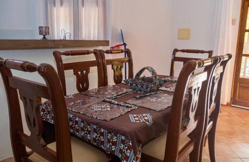 Ngaparou Villa | Charming Vacation House