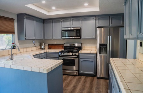 Nut Tree Casa | Charming Vacaville Escape – Cozy and Comfortable House