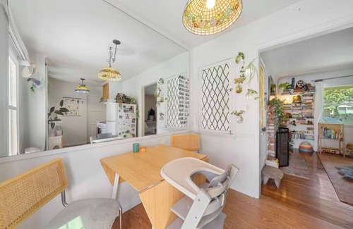 Ocean Park Casa | Charming Venice Bungalow blocks from the Beach!