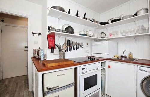 Golborne Apartamento | Charming Victorian Home in Westminster