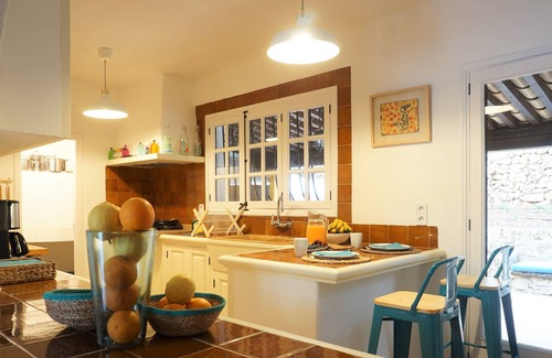 Cala San Vicente Chalet De Esquí | Charming Villa private pool & garden, BBQ & Beach at within distance. Free WIFI.