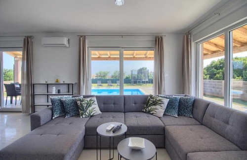 Sikici Villa | Vila Enjoy
