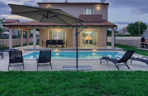 Sikici Villa | Vila Enjoy