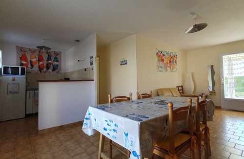 Grues Casa | ¡Encantadora casa en zona residencial tranquila cerca de la playa y el centro!