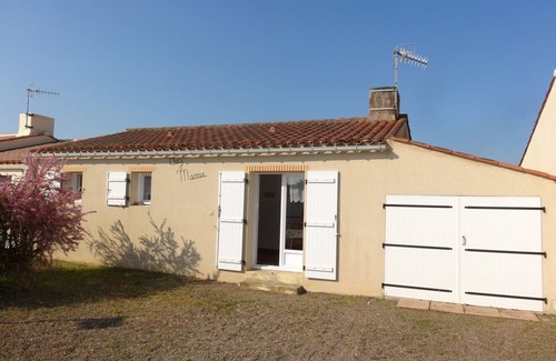 Grues Casa | ¡Encantadora casa en zona residencial tranquila cerca de la playa y el centro!