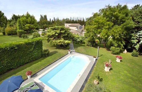 Cavaillon Casa | VILLA CON ENCANTO EN EL CAMPO