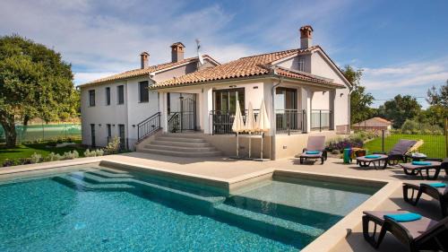Pula Villa | Charming villa Monte Uliveto with private pool in Pula
