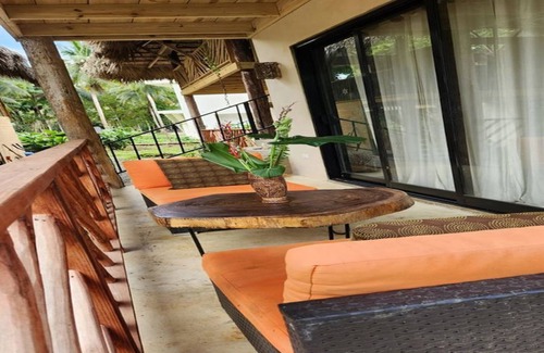 Samana Villa | Charming villa, three minute walk to the beach, pool and spa , AC, WiFi