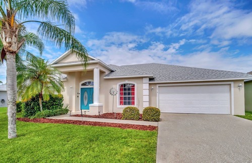 Bridgewater Crossing Casa | Charming Villa w/ Private Pool & Fireplace