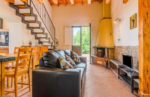 Mascali Villa | Charming villa with pool and panoramic surroundings