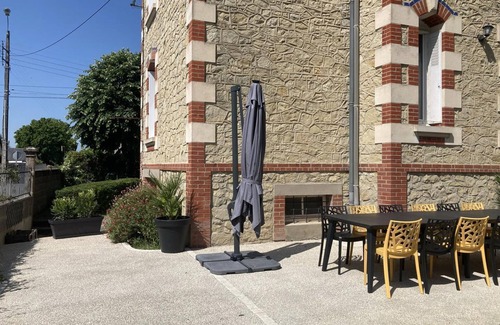 Sepmes Cabaña | Villa acogedora con jardín privado, cerca de castillos del Loira y equipada para familias.
