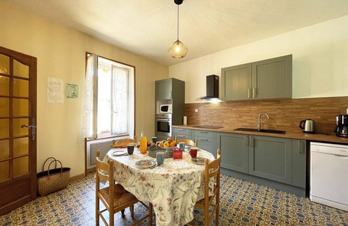 Bures Cabaña | Casa rural con jardín, cerca del Perche y actividades al aire libre