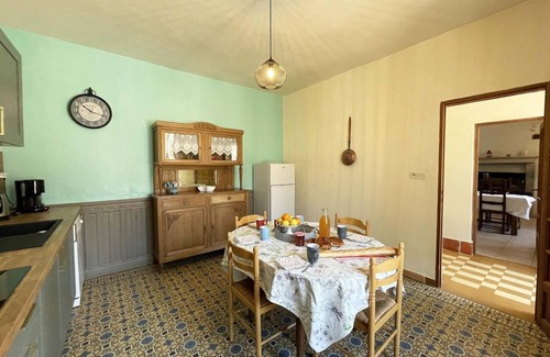 Bures Cabaña | Casa rural con jardín, cerca del Perche y actividades al aire libre