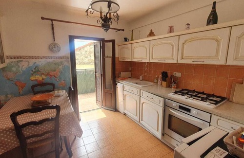 Olmeto Casa | Encantadora casa de pueblo con 3 habitaciones en Córcega del Sur, cerca del mar y las montañas