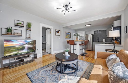 Fort Collins Casa | Charming Vintage Cottage with Hot Tub & Free Bikes!