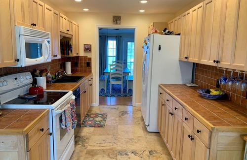 Saluda Casa | Charming Waterfront Home on Sought After Piankatank!