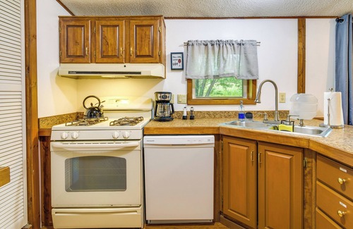 Watkins Glen Casa | Charming Watkins Glen Home w/ Deck & Yard!