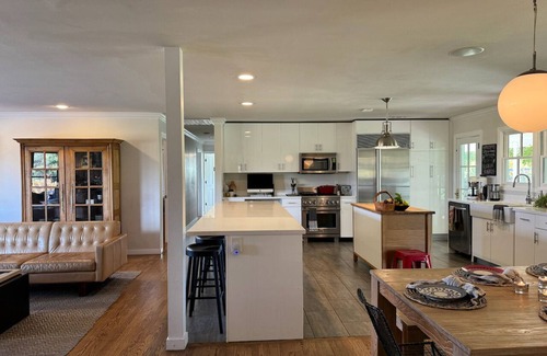 Napa Casa | Encantador, bien situado, 6. 4 Acre Napa Valley Home con Vistas