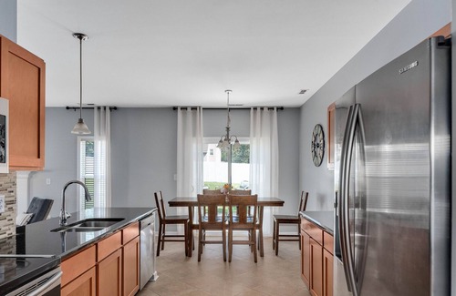 Wake County Casa | Charming Wendell Home w/firepit and pool table