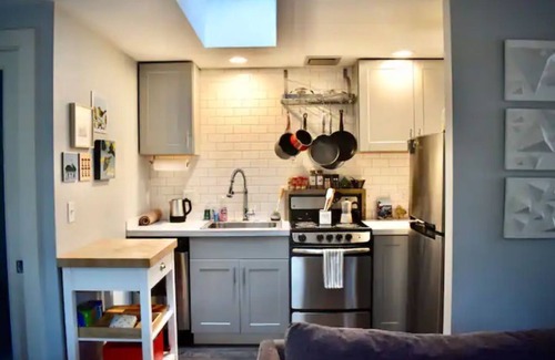 North Admiral Cabaña | Charming West Seattle Hidaway ★ Great Location