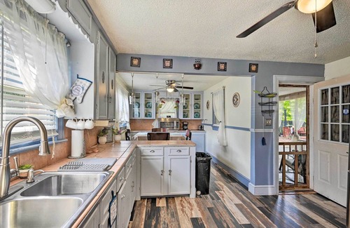 Winston - Salem Cabaña | Charming Winston-salem Home ~ 5 Mi to Dtwn!