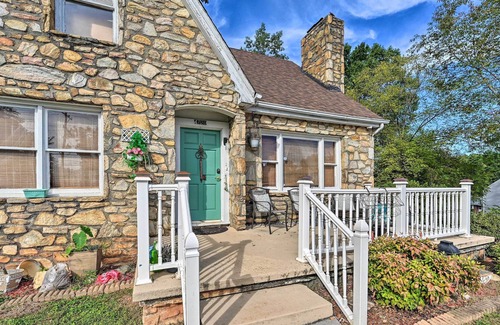 Winston - Salem Cabaña | Charming Winston-salem Home ~ 5 Mi to Dtwn!