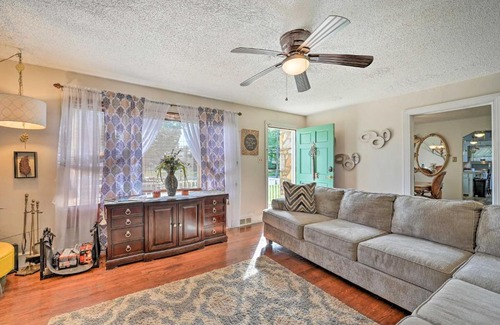 Winston - Salem Casa | Charming Winston-Salem Home about 5 Mi to Dtwn!
