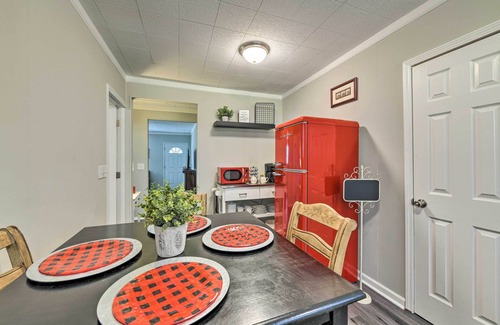 Yadkinville Cabaña | Charming Yadkin Valley Cottage w/ Deck & Yard