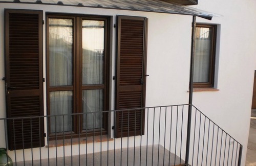 Dogliani Apartamento | Encantador apartamento restaurado en Langhe-Roero. ¡Vistas impresionantes!