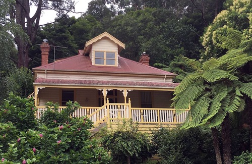 Warburton Cabaña | Charnwood Cottages