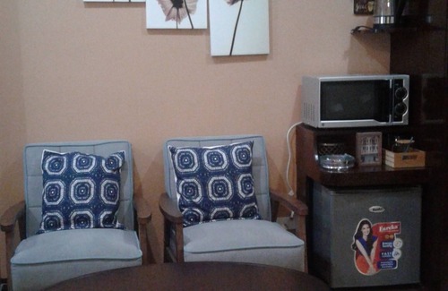Dumaguete Hotel | Charo's Dormitel