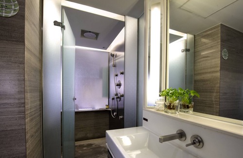 Wan Chai Hotel | Charterhouse Causeway Bay