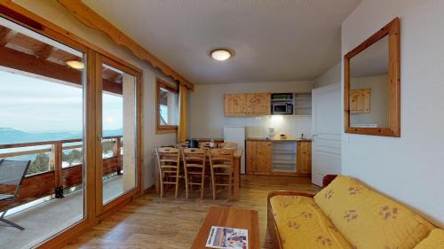 Chamrousse Apartamento | Chartreuse 1 029-FAMILLE & MONTAGNE appart 6 pers