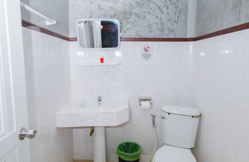 Haad Rin Hotel | Charung by The Sea