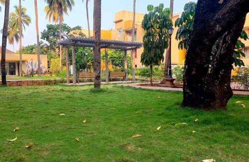 Anjuna Hotel | Charvi Reemz Grand Suites Anjuna Beach