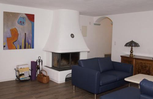 Zernez Apartamento | Chasa Melchior