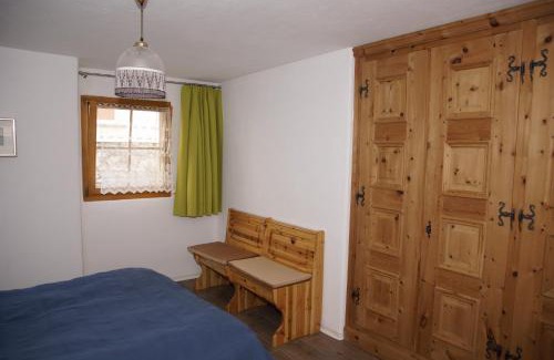 Zernez Apartamento | Chasa Melchior