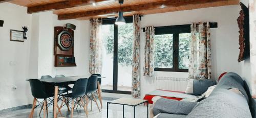 Casas de Ves Chalet De Esquí | Chasca y Barro