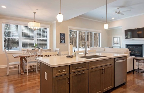 Unionville Casa | 3BR Retreat: Pet-friendly - 10 Mins to Town