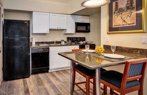 Rocky Point Apartamento | Chase Suite Hotel Rocky Point Tampa
