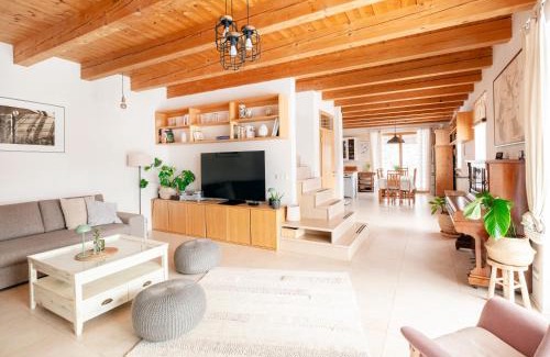 Nova Paka Chalet De Esquí | Chata Eva
