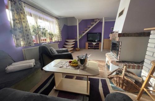 Velky Slavkov Casa | Chata Fialka
