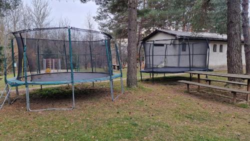 Jelenec Casa | Chata zelená